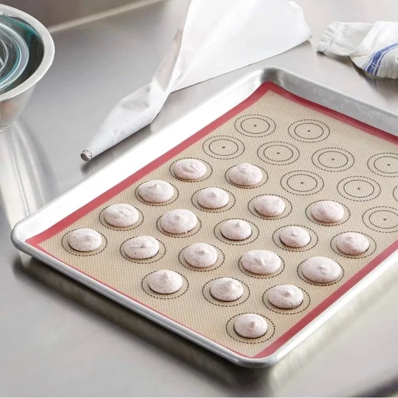 AMAZON COMMERICAL SILICONE BAKING MATS 4PK (2-16.5”x11.5”) and (2-11.5”x… - Picture 3 of 3